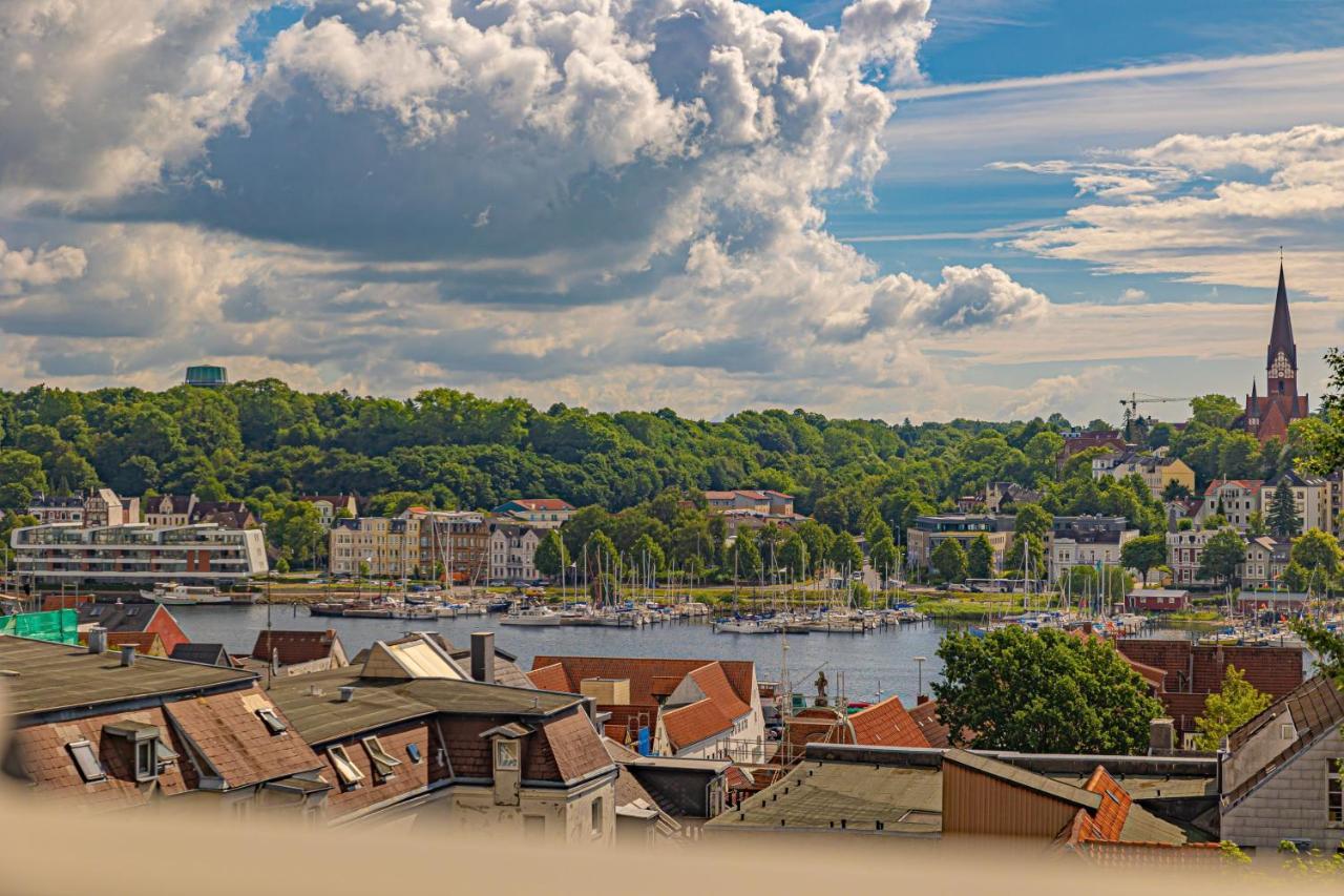 Fewo1846 - Moewensicht - Luxurioese Maisonettewohnung Mit 2 Schlafzimmern Und Hafenblick Flensburg Buitenkant foto